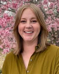 Carly Dale's Instagram, Twitter & Facebook