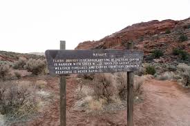 Wire pass trailhead offers the most direct access for a day hike. How To Hike Wire Pass To Buckskin Gulch In Southern Utah