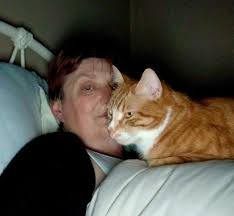 My Hoomummy and Hoodaddy are in my bad books! I have been supervising  Hoodaddy administrating Hoomummy's eyedrops as he needs close supervision!  Hoodaddy was telling Hoomummy to look up so he could