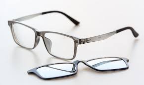 Jins, prescription eyeglasses & sunglasses that suit your style & budget. Jins Blue Light Glasses Review 2020 Pcmag Australia