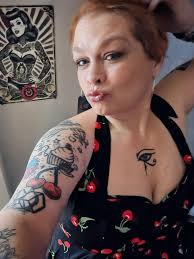 47 Avondale, looking for a connection.