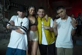 Los encargados de darle vida a esas dos personas importantes en el éxito de nicky jam fueron los actores diego cadavid y ana lucía domínguez, quienes encarnan ana lucía domínguez interpretó a rosa en nicky jam: Nicky Jam El Ganador Llega A Netflix Muy Pero Muy Pronto Darkiel Darkiel Omar Daddy Yankee