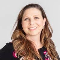 Lonna Young's Instagram, Twitter & Facebook