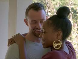 Love is blind is a dating reality television series, created by chris coelen. Therapists Rank Which Love Is Blind Couples Will Or Won T Last Insider