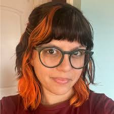 Michelle Ostrowski's Instagram, Twitter & Facebook