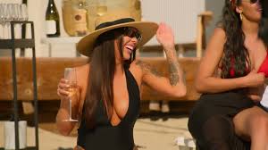 Polly Brindle's mesmerizing nude display in Selling the OC- pure desire ignited