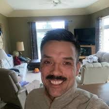 David Robb's Instagram, Twitter & Facebook