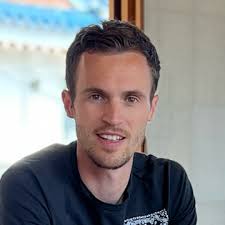 Trouvez un freelance Graphisme disponible sur Malt