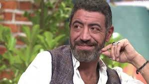Hakan altun bu akşam gerçekleşecek olan konserini iptal etti. Hakan Altun Un Annesi Hastaneye Kaldirildi Magazin Haberleri