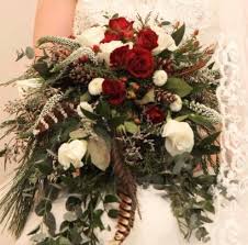 bride bouquet for winter wedding in 2020 winter wedding flowers bride bouquets winter wedding