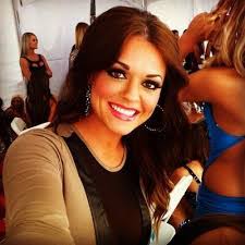 Jessica Hackett's Instagram, Twitter & Facebook