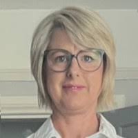 30+ "Kelly Rayner" profiles