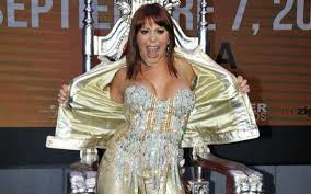 Alejandra guzmán ha estado en boca de todos, por los drásticos cambios que su rostro ha sufrido los padres de la cantante también se unieron al debate por las cirugías de alejandra guzmán. Fotos Alejandra Guzman Estrena Nuevo Rostro Noticias Deportes Gossip Columnas El Sol De Mexico