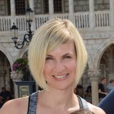 Jenni Burns (@jennib32)