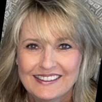 Tamara Gunn's Instagram, Twitter & Facebook