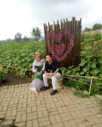 Pengen liburan ke taman bunga di belanda? Pesona Taman Bunga Kadung Hejo Di Pandeglang Backpacker Jakarta