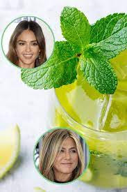 Grüner tee ist nachweislich gesundheitsfördernd. Abnehmen Wie Die Stars Mit Grunem Eistee Gruner Eistee Eistee Gruner Tee Zum Abnehmen