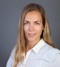 Emily Winans's Instagram, Twitter & Facebook