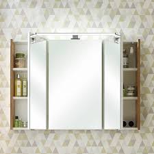 Led spiegelleuchte 740mm spiegellampe badleuchte ip 44 bad spiegelschrank licht. Badezimmer Spiegelschrank Mit Led Beleuchtung Raipur 66 In Korpus Rivi