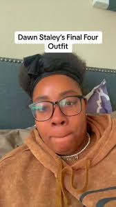 Dawn Staley's Stylish Outfit at the Final Four