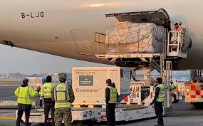 Autorizan uso de emergencia de vacuna rusa sputnik v. Vacuna Cansino Llegan A Mexico 730 Mil Vacunas Contra Coronavirus