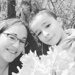 Angelique Roland's Instagram, Twitter & Facebook