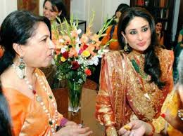 Check out the list of all sharmila tagore movies along with photos, videos, biography and birthday. Impressed Sharmila Tagore Reveals How Bahu Kareena Kapoor Didn T Demand Attention Stood By Family During Tough Phase Ibtimes India