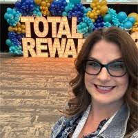 Melissa Stimson's Instagram, Twitter & Facebook