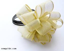 Instead of using the single color ribbon, use multiple color ribbons to get a trendy hair bend. How To Make Hair Bows 10 Easy Ways To Beautiful Hairbow Accessories Sew Guide