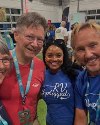 Darryl Tolleson (@tollesonlife) • Instagram photos and videos