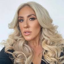 Abbie Coleman's Instagram, Twitter & Facebook