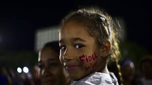 Castro'nun külleri 'devrim' yolunu takip edecek