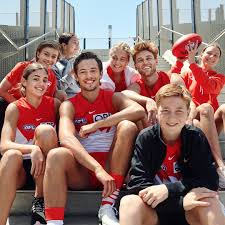 Besondere unterkünfte zum kleinen preis. Sydney Swans On Instagram Together We Start A New Chapter Introducing Nike To The Sydney Swans Bring On Season 2021 Nike