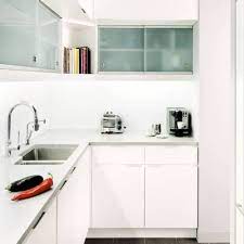 Large (16 units) larger kitchens lend themselves to an aspire layout with an island for additional work surface. L Shaped Kitchen Small Space Simple Small Kitchen Design Novocom Top