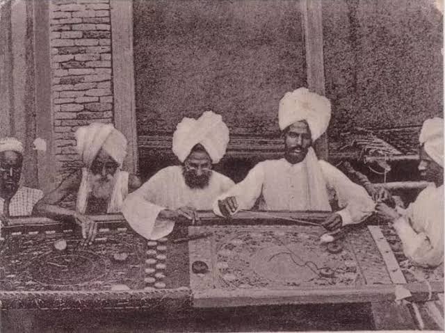 Photograph of dyers (Rangrez) at work in Western India, taken by Shivashanker Narayen in 1873. #Old #Photos #Vintage