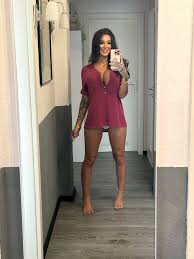 Fun fact, I like my feet worshipped ☺️