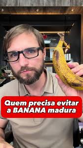 Comendo Banana Sem Mastigar