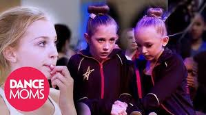 Sting like a bee" Lilliana Ketchman and Peyton Evans duet (Dance Moms  S6,E31)