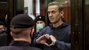 The widow of alexander litvinenko has told bbc world. Alexei Navalny Russia S Vociferous Putin Critic Bbc News