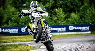 See more wheelie and the chopper bunch wallpaper, wheelie wallpaper, motogp wheelie wallpaper, snowmobile wheelie wallpaper, wheelie boyz wallpaper, dirt bike wheelie looking for the best wheelie wallpaper? How To Make Your Dirt Bike Street Legal Husqvarna 701 Supermoto Wheelie 1156x629 Wallpaper Teahub Io