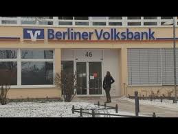 Bank Robbers Tunnel Into Vault In Berlin Bank Robber Berlin Robber