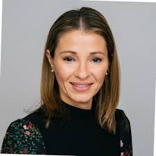 Judy Dever's Instagram, Twitter & Facebook