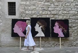 «sobre dedicação, resiliência e persistência… e amor, muito amor! Patrizia Benedetta Fratus Eutopia Poteressere A Venezia Design Camino Design Per Il Soggiorno Arredamento Rustico Moderno