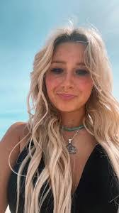 Lily Reese's Instagram, Twitter & Facebook