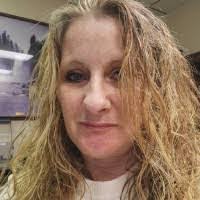 Hali Cole's Instagram, Twitter & Facebook