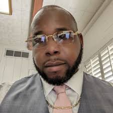 Derrick Stinson (@DerrickStinson4)