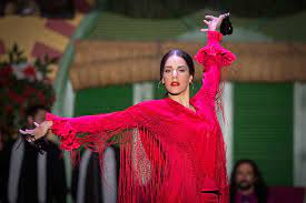 A musical instrument consisting of two small pieces of wood tied together by string and knocked…. Flamenco Castanets What S The Origin Of This Instrument