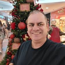 Alex Valerio Rodrigues de Carvalho (@alexvrc)