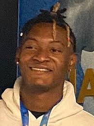 Collins Acheampong, Miami, Edge