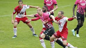 Royal charleroi sporting club, often simply known as charleroi or sporting charleroi, is a belgian football club based in the city of charleroi, in the province of hainaut. Charleroi Battu A Zulte Waregem Je Veux Qu On Force Les Erreurs Maintenant Le Soir